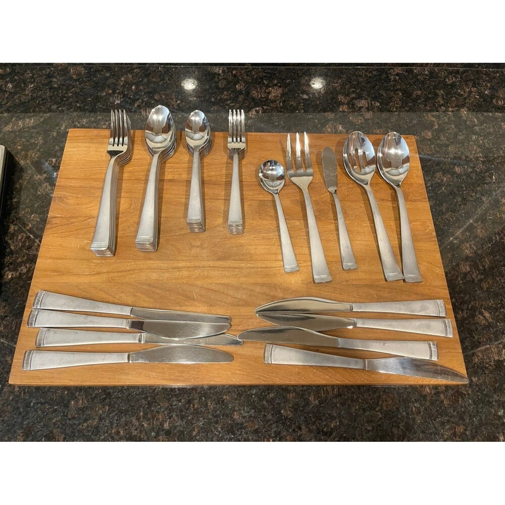 Cambridge Stainless -"Gratitude" Flatware Set (36 Pieces)
